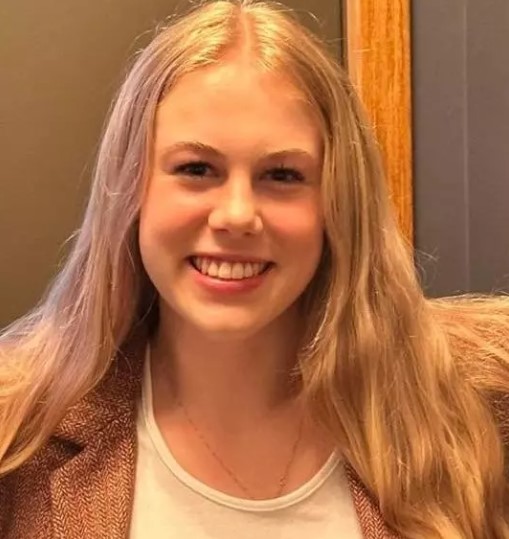 Is 17-year-old Alexis Oliver dead or alive?