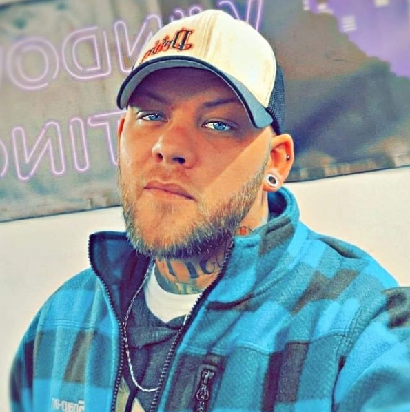 How did Brandon Downs die?